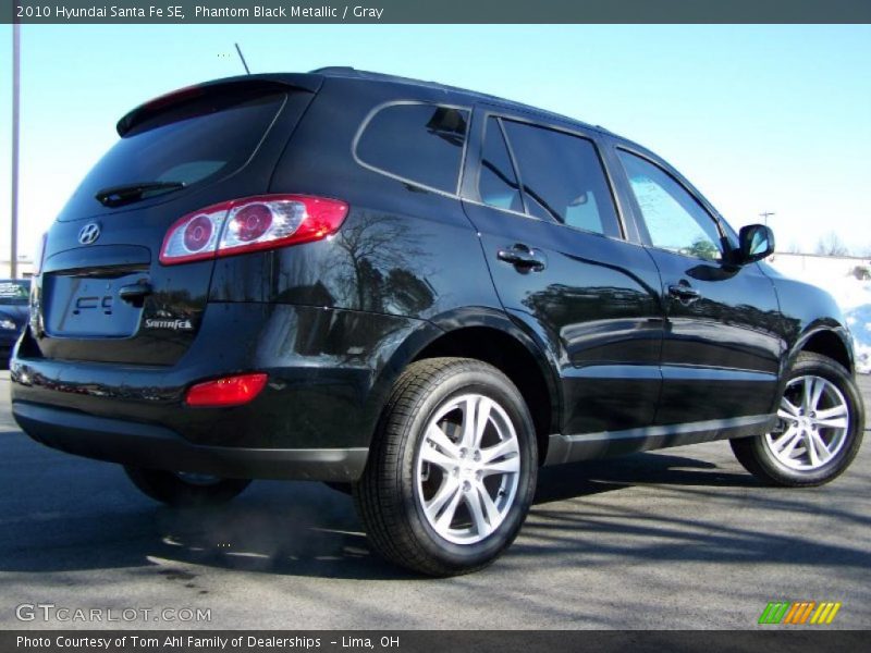 Phantom Black Metallic / Gray 2010 Hyundai Santa Fe SE