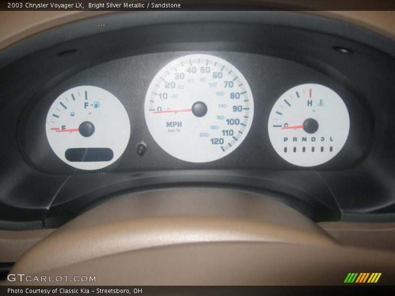 Bright Silver Metallic / Sandstone 2003 Chrysler Voyager LX