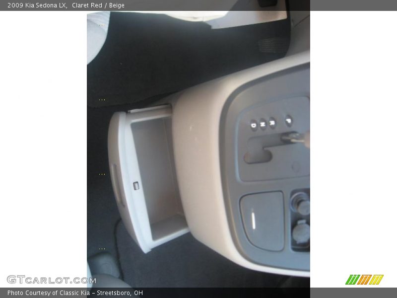 Claret Red / Beige 2009 Kia Sedona LX