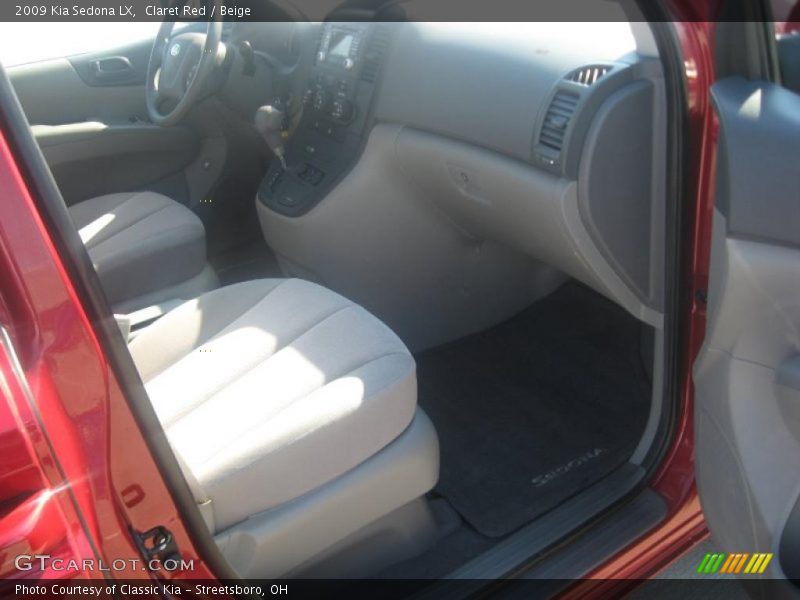 Claret Red / Beige 2009 Kia Sedona LX