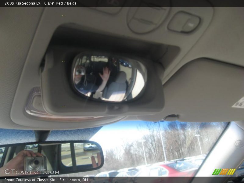 Claret Red / Beige 2009 Kia Sedona LX