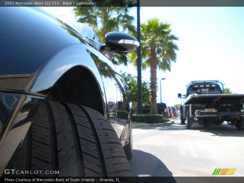 Black / Cashmere 2007 Mercedes-Benz CLS 550