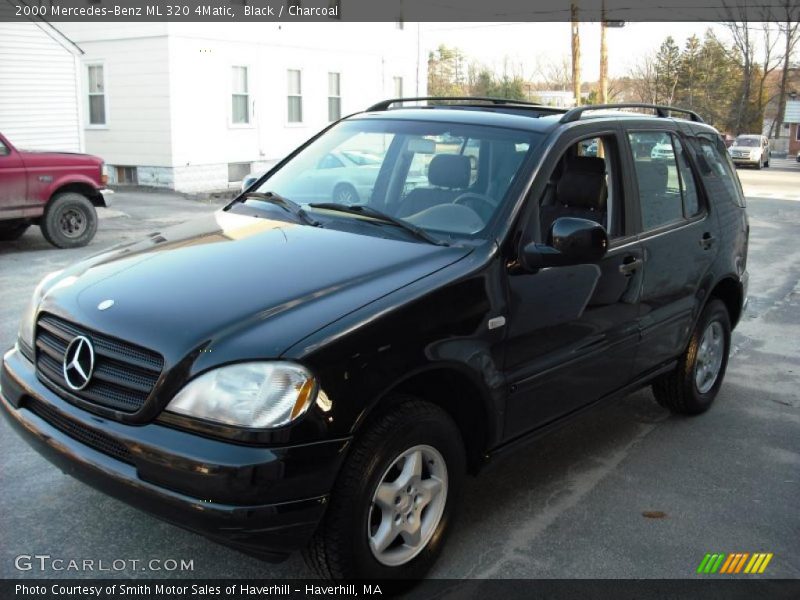 Black / Charcoal 2000 Mercedes-Benz ML 320 4Matic