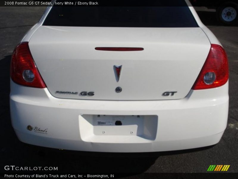 Ivory White / Ebony Black 2008 Pontiac G6 GT Sedan