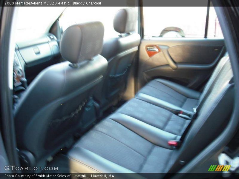 Black / Charcoal 2000 Mercedes-Benz ML 320 4Matic