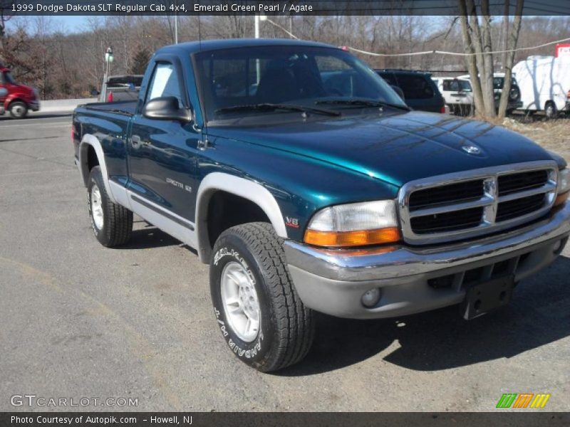 Front 3/4 View of 1999 Dakota SLT Regular Cab 4x4