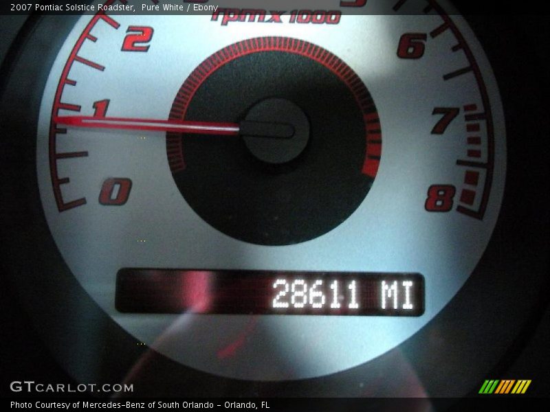 Pure White / Ebony 2007 Pontiac Solstice Roadster