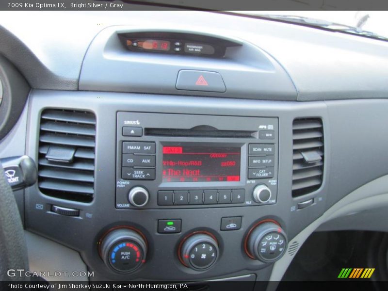 Bright Silver / Gray 2009 Kia Optima LX