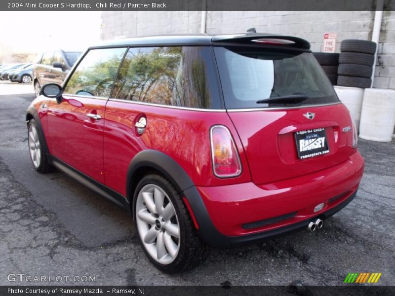 Chili Red / Panther Black 2004 Mini Cooper S Hardtop