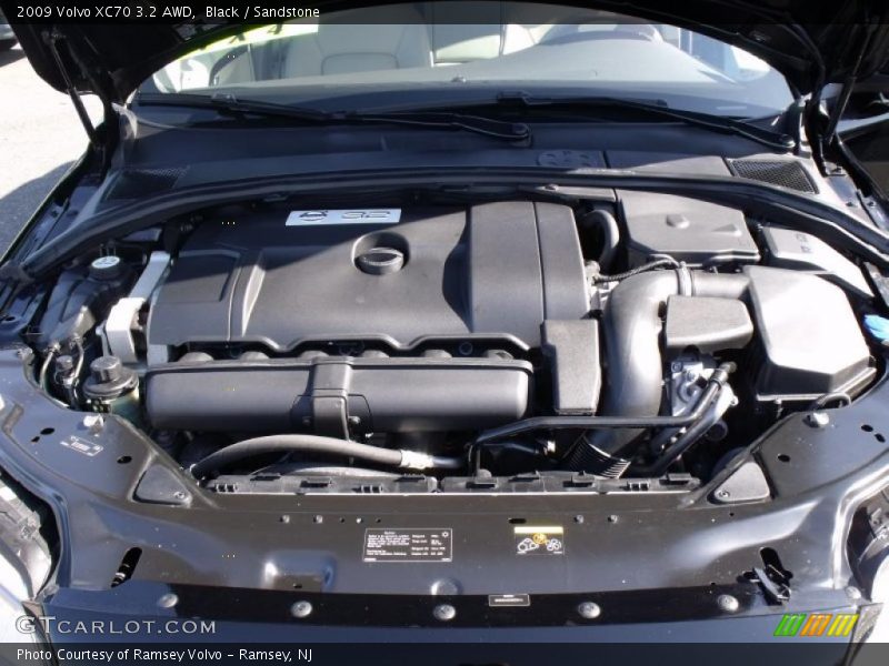 Black / Sandstone 2009 Volvo XC70 3.2 AWD