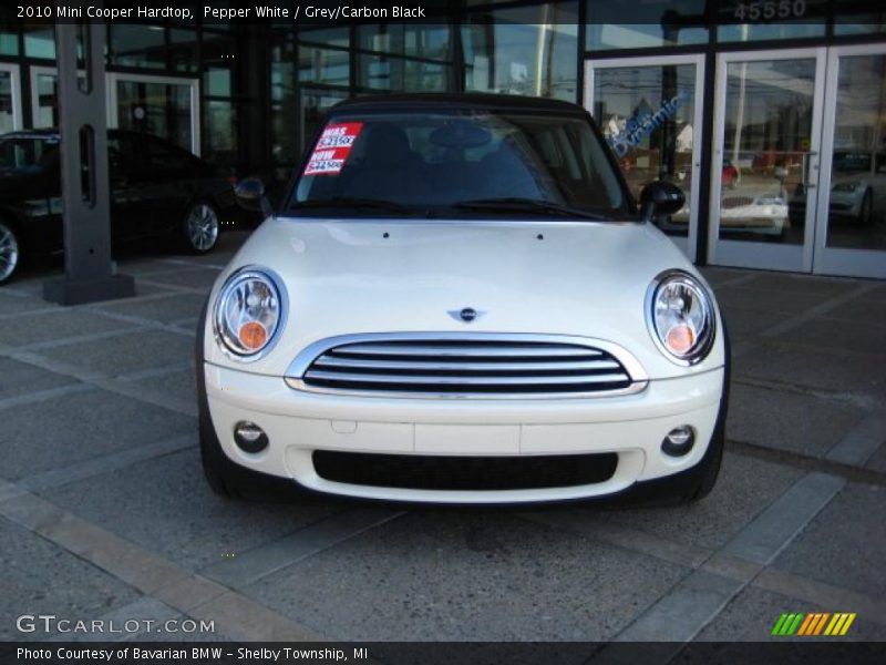 Pepper White / Grey/Carbon Black 2010 Mini Cooper Hardtop