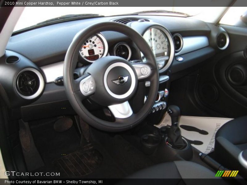 Pepper White / Grey/Carbon Black 2010 Mini Cooper Hardtop