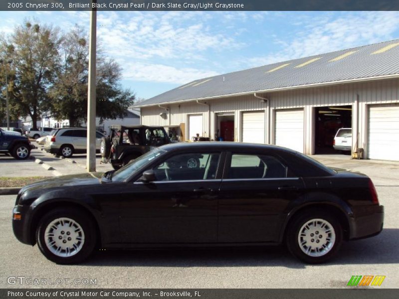 Brilliant Black Crystal Pearl / Dark Slate Gray/Light Graystone 2005 Chrysler 300