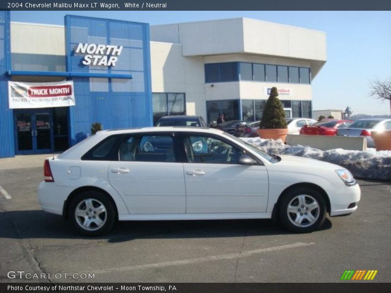 White / Neutral 2004 Chevrolet Malibu Maxx LT Wagon