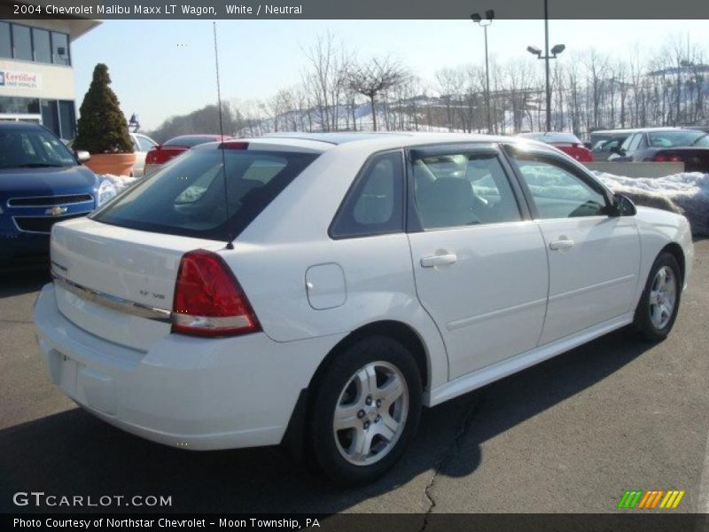 White / Neutral 2004 Chevrolet Malibu Maxx LT Wagon
