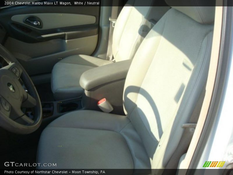 White / Neutral 2004 Chevrolet Malibu Maxx LT Wagon