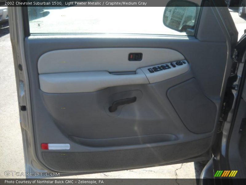 Light Pewter Metallic / Graphite/Medium Gray 2002 Chevrolet Suburban 1500