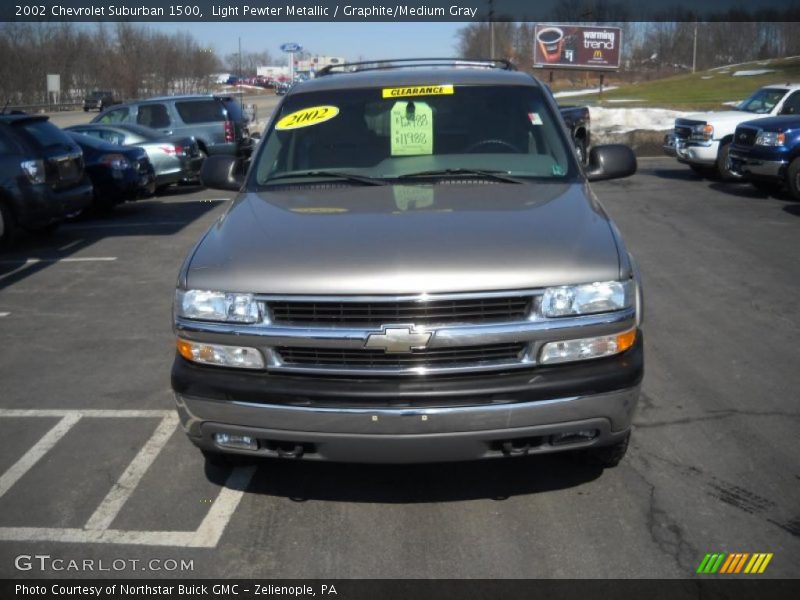 Light Pewter Metallic / Graphite/Medium Gray 2002 Chevrolet Suburban 1500