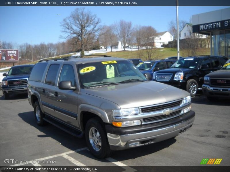 Light Pewter Metallic / Graphite/Medium Gray 2002 Chevrolet Suburban 1500