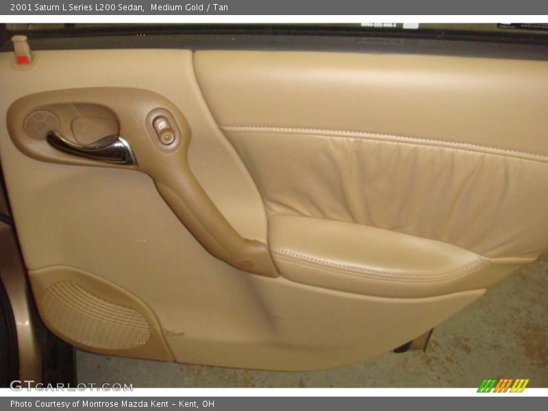 Medium Gold / Tan 2001 Saturn L Series L200 Sedan