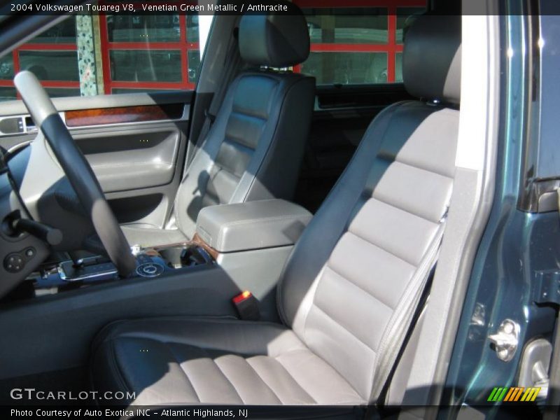 Venetian Green Metallic / Anthracite 2004 Volkswagen Touareg V8