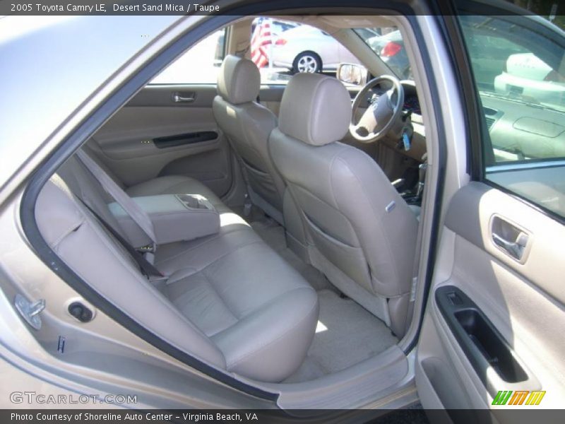 Desert Sand Mica / Taupe 2005 Toyota Camry LE