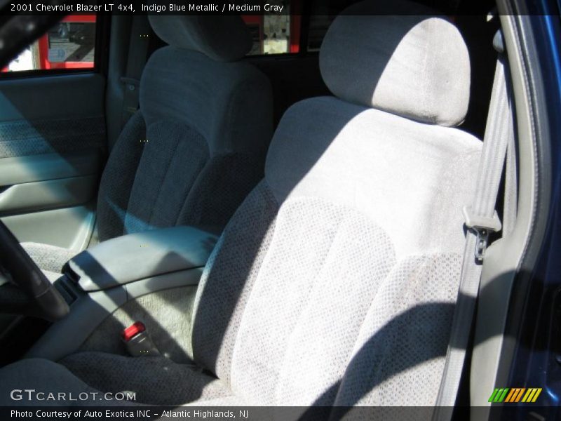 Indigo Blue Metallic / Medium Gray 2001 Chevrolet Blazer LT 4x4