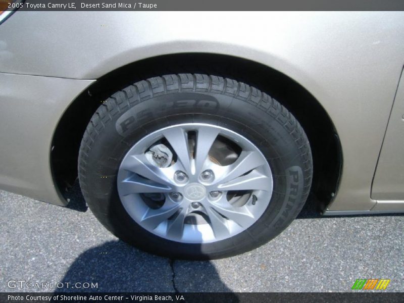 Desert Sand Mica / Taupe 2005 Toyota Camry LE
