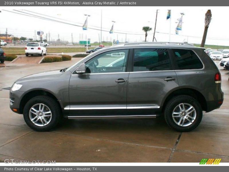 Alaska Gray Metallic / Anthracite 2010 Volkswagen Touareg VR6 FSI 4XMotion