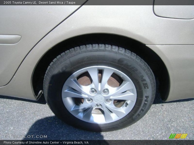 Desert Sand Mica / Taupe 2005 Toyota Camry LE