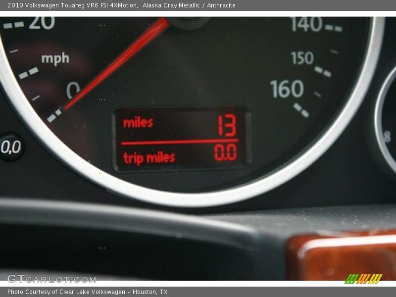 Alaska Gray Metallic / Anthracite 2010 Volkswagen Touareg VR6 FSI 4XMotion