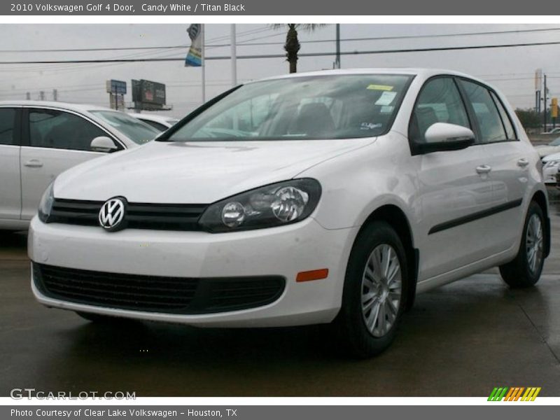 Candy White / Titan Black 2010 Volkswagen Golf 4 Door