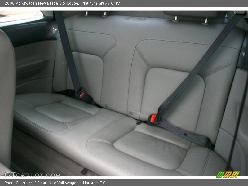Platinum Grey / Grey 2006 Volkswagen New Beetle 2.5 Coupe