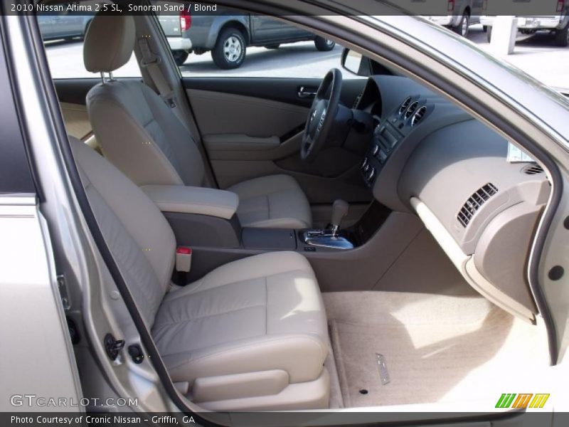 Sonoran Sand / Blond 2010 Nissan Altima 2.5 SL