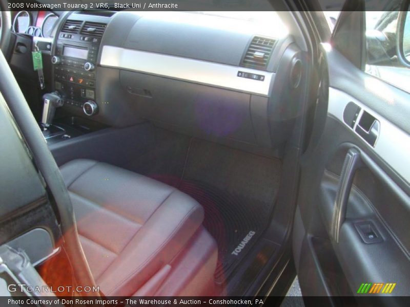Black Uni / Anthracite 2008 Volkswagen Touareg 2 VR6