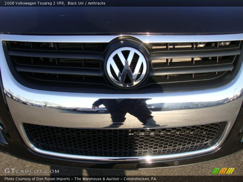 Black Uni / Anthracite 2008 Volkswagen Touareg 2 VR6