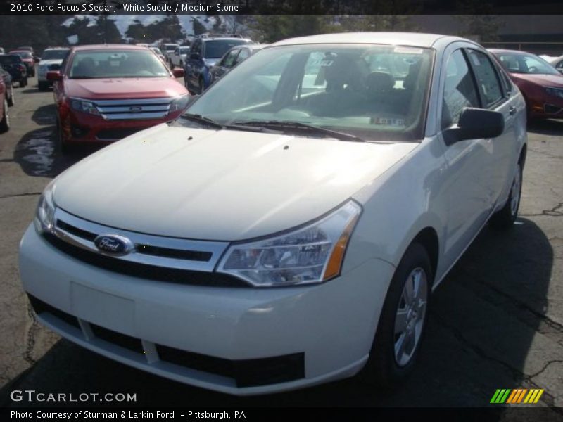White Suede / Medium Stone 2010 Ford Focus S Sedan