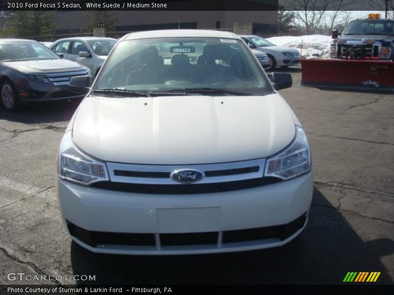 White Suede / Medium Stone 2010 Ford Focus S Sedan