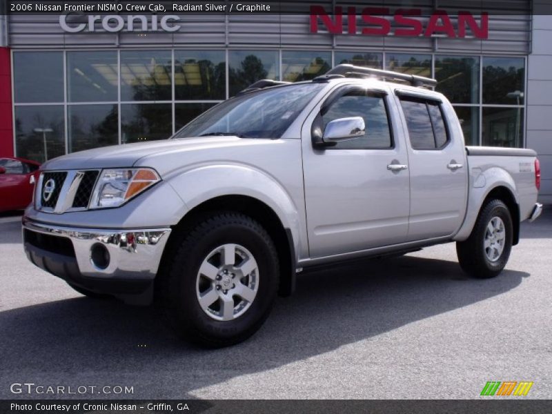 Radiant Silver / Graphite 2006 Nissan Frontier NISMO Crew Cab