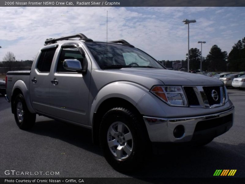 Radiant Silver / Graphite 2006 Nissan Frontier NISMO Crew Cab