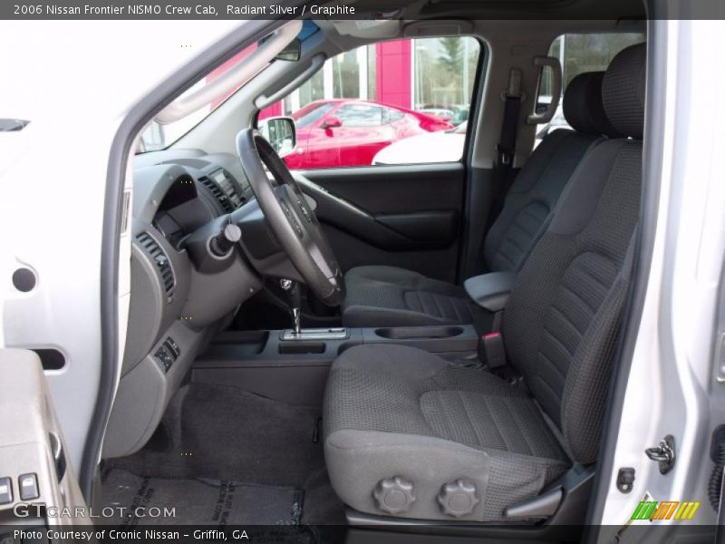 Radiant Silver / Graphite 2006 Nissan Frontier NISMO Crew Cab