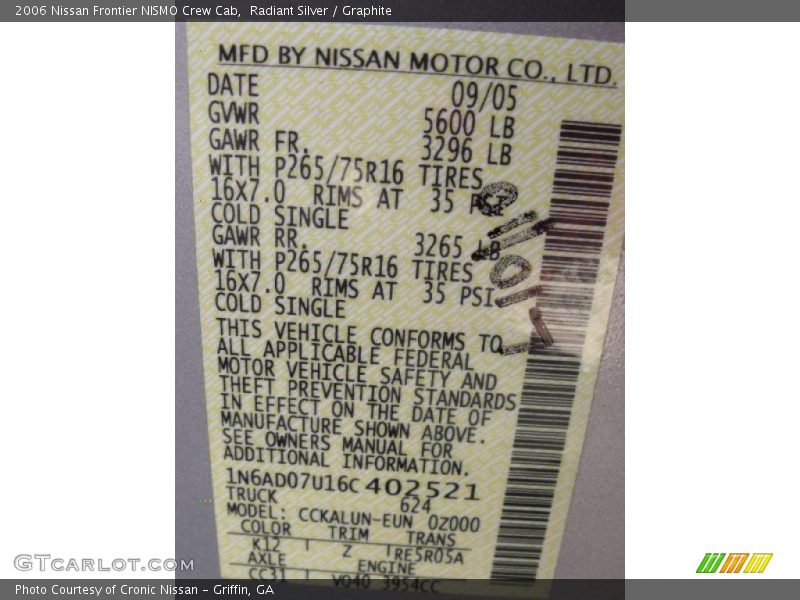 Radiant Silver / Graphite 2006 Nissan Frontier NISMO Crew Cab