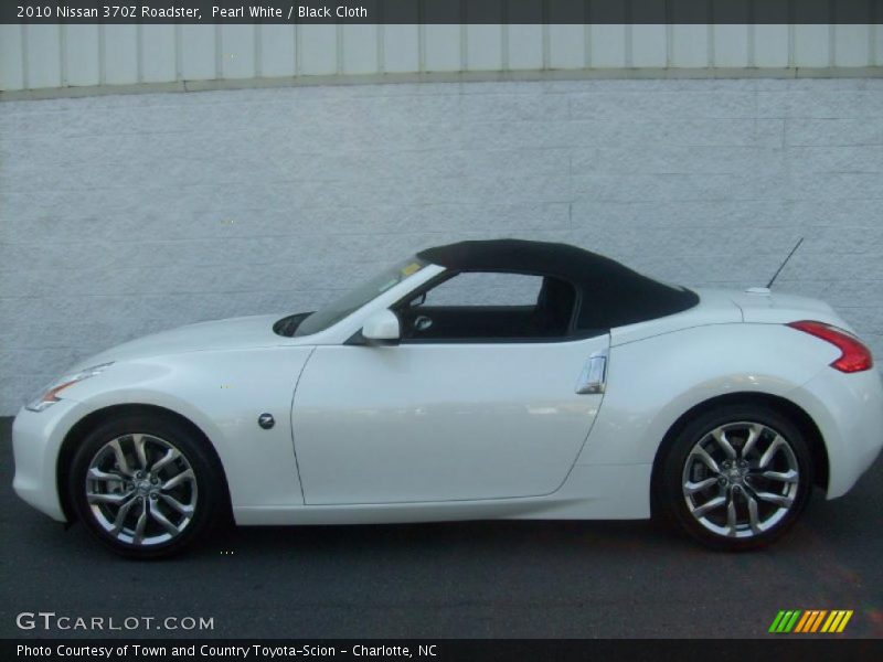 Pearl White / Black Cloth 2010 Nissan 370Z Roadster