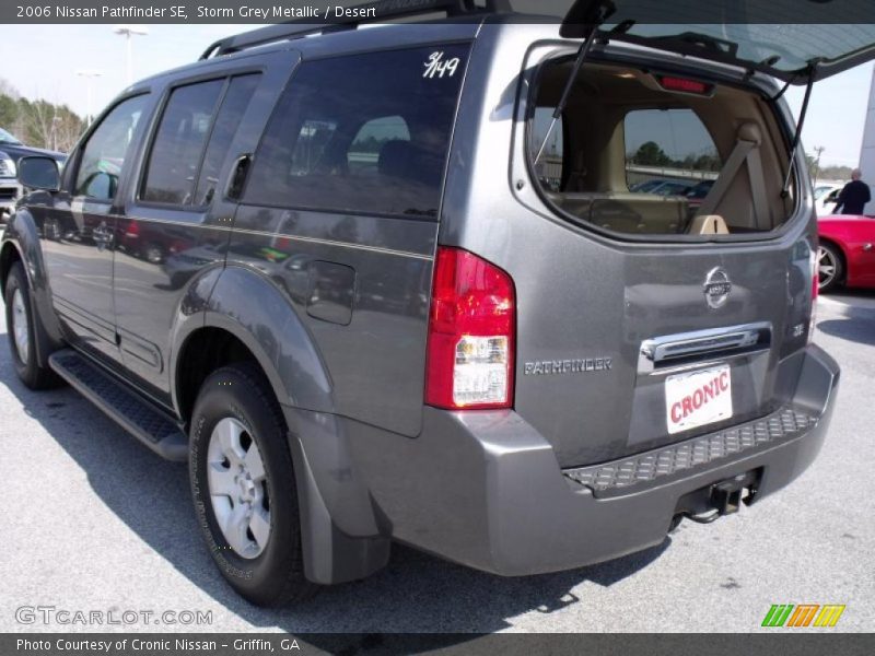 Storm Grey Metallic / Desert 2006 Nissan Pathfinder SE