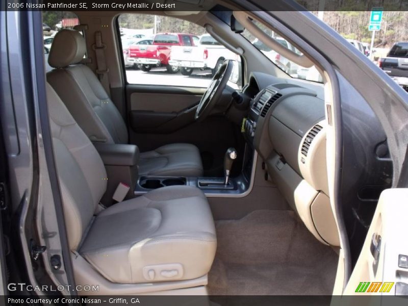 Storm Grey Metallic / Desert 2006 Nissan Pathfinder SE
