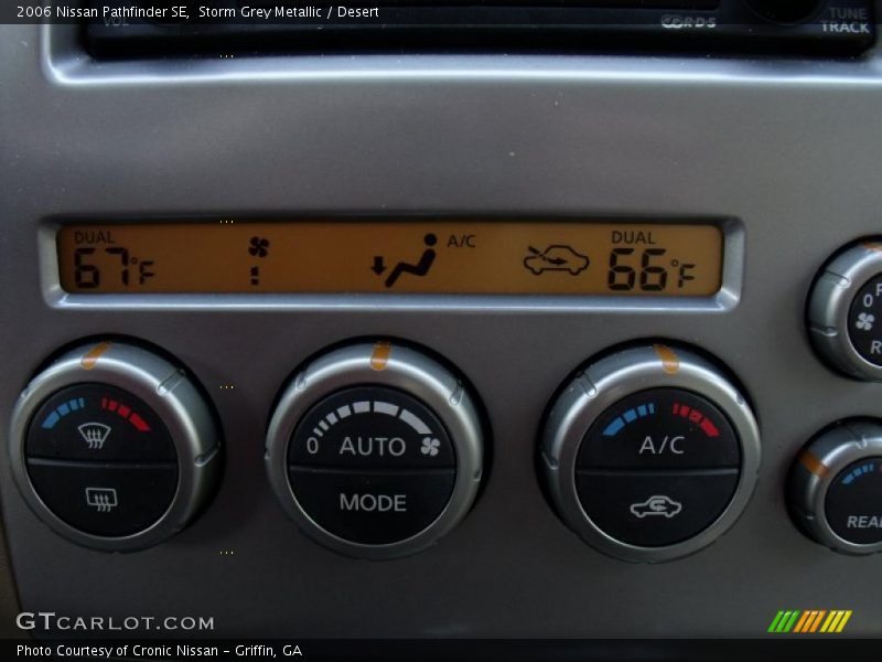Storm Grey Metallic / Desert 2006 Nissan Pathfinder SE