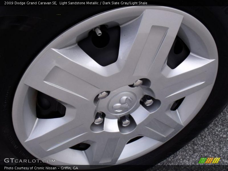 Light Sandstone Metallic / Dark Slate Gray/Light Shale 2009 Dodge Grand Caravan SE