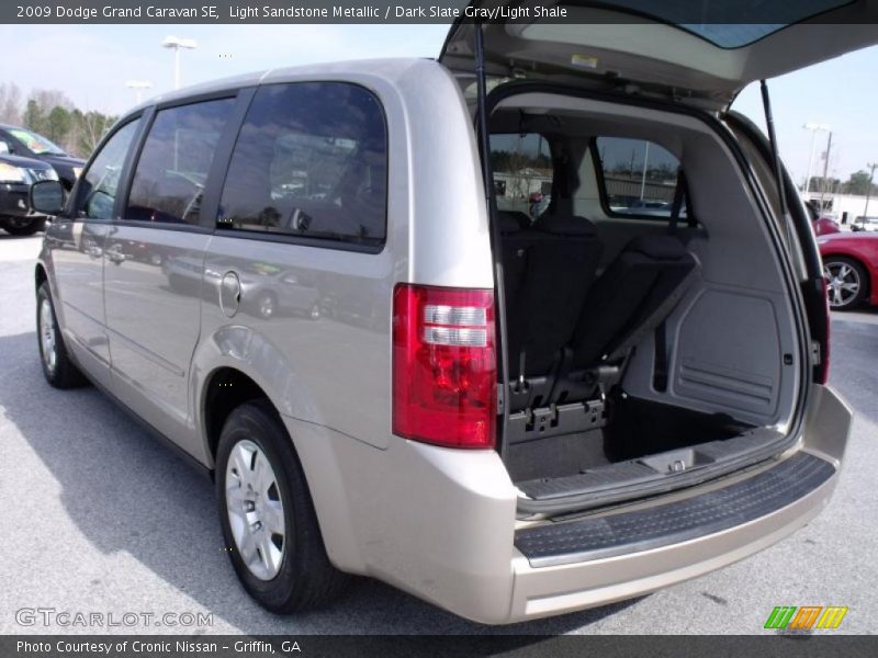 Light Sandstone Metallic / Dark Slate Gray/Light Shale 2009 Dodge Grand Caravan SE