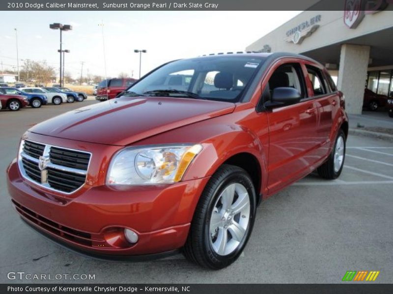 Sunburst Orange Pearl / Dark Slate Gray 2010 Dodge Caliber Mainstreet