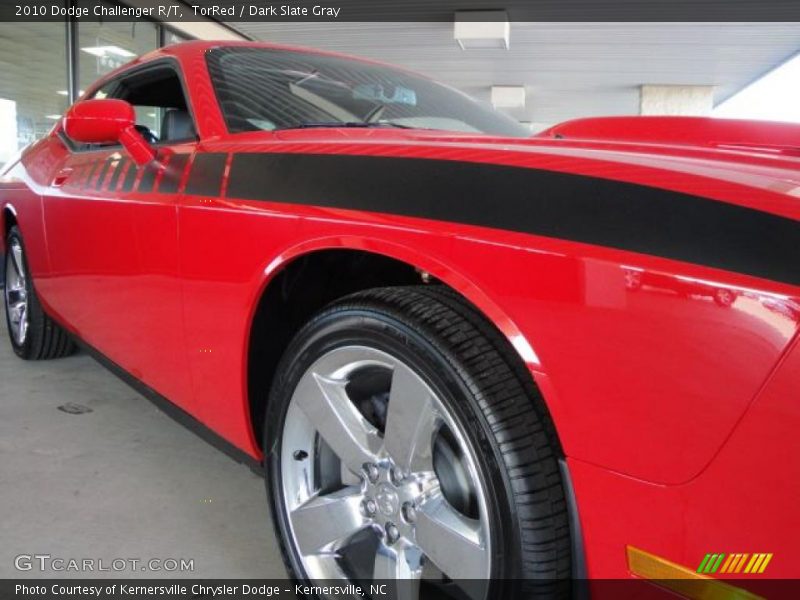 TorRed / Dark Slate Gray 2010 Dodge Challenger R/T